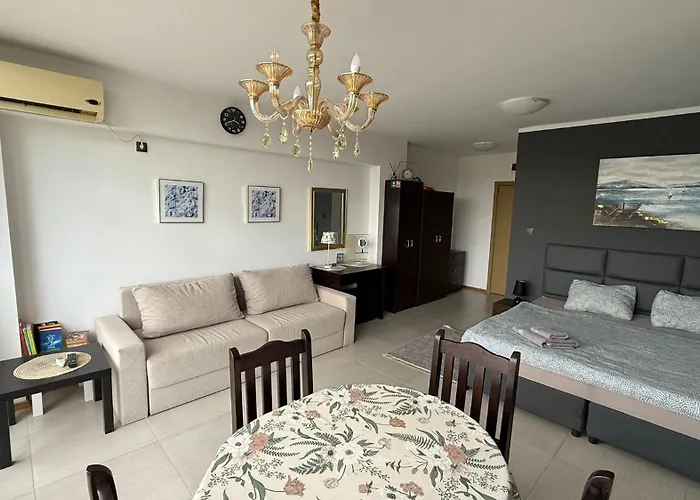 In Big Kamelia Complex Sunny * Sunny Beach